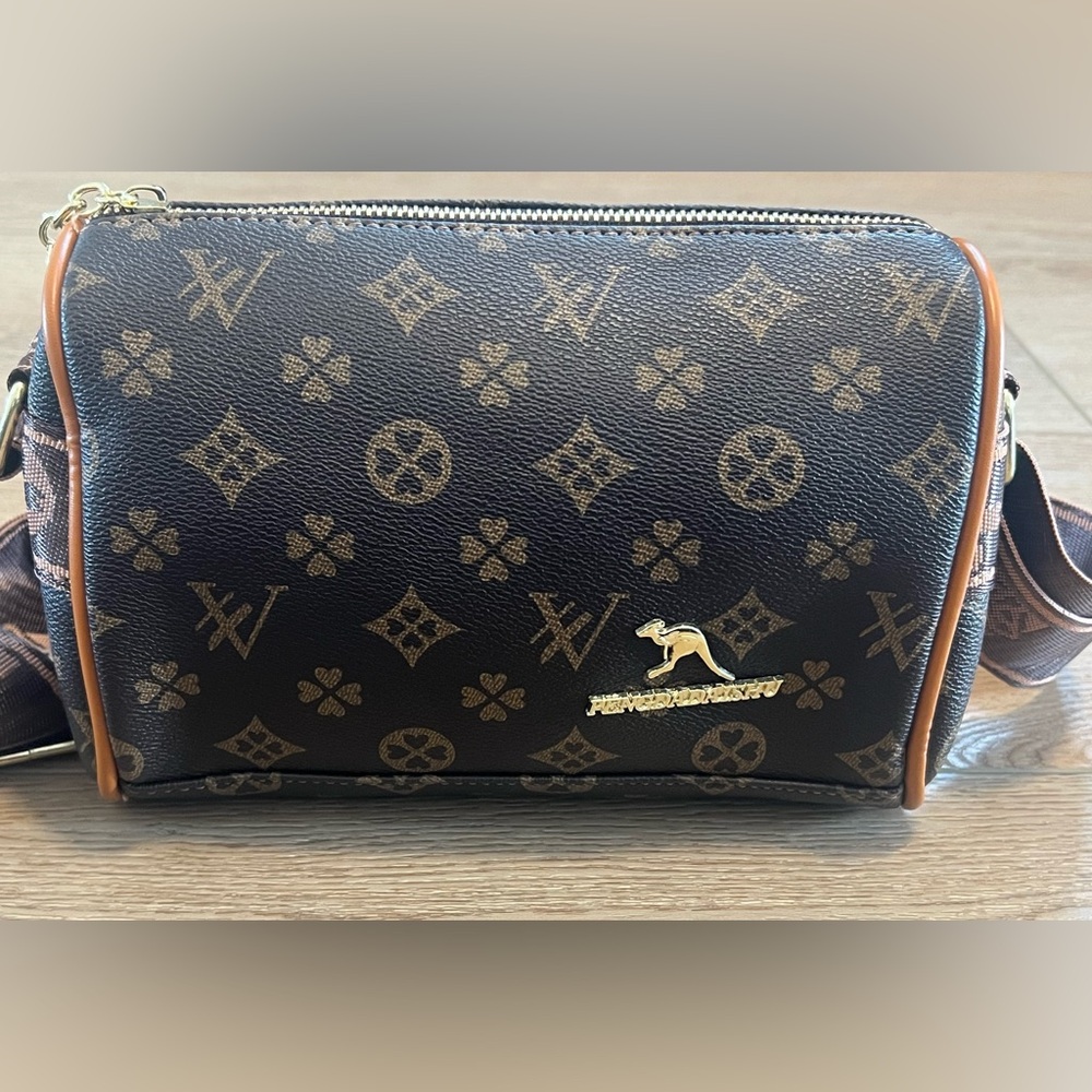 Women’s Crossbody Bag